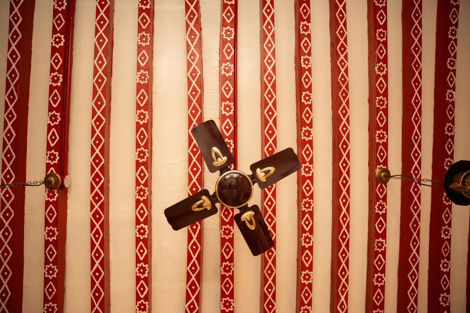 Nomad Inn Nizwa Eksteriør billede
